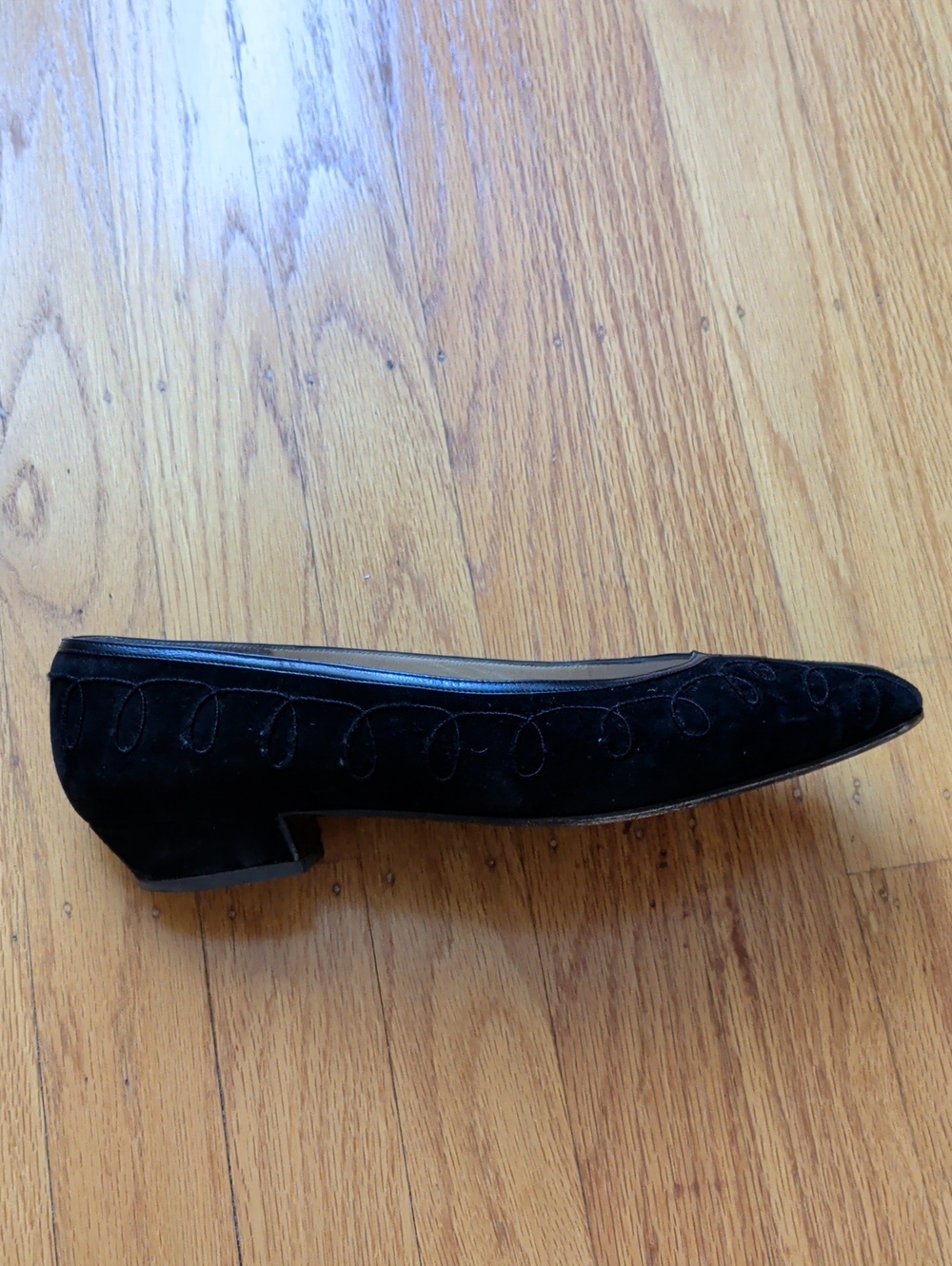 Vintage Black Suede Pointed Flats